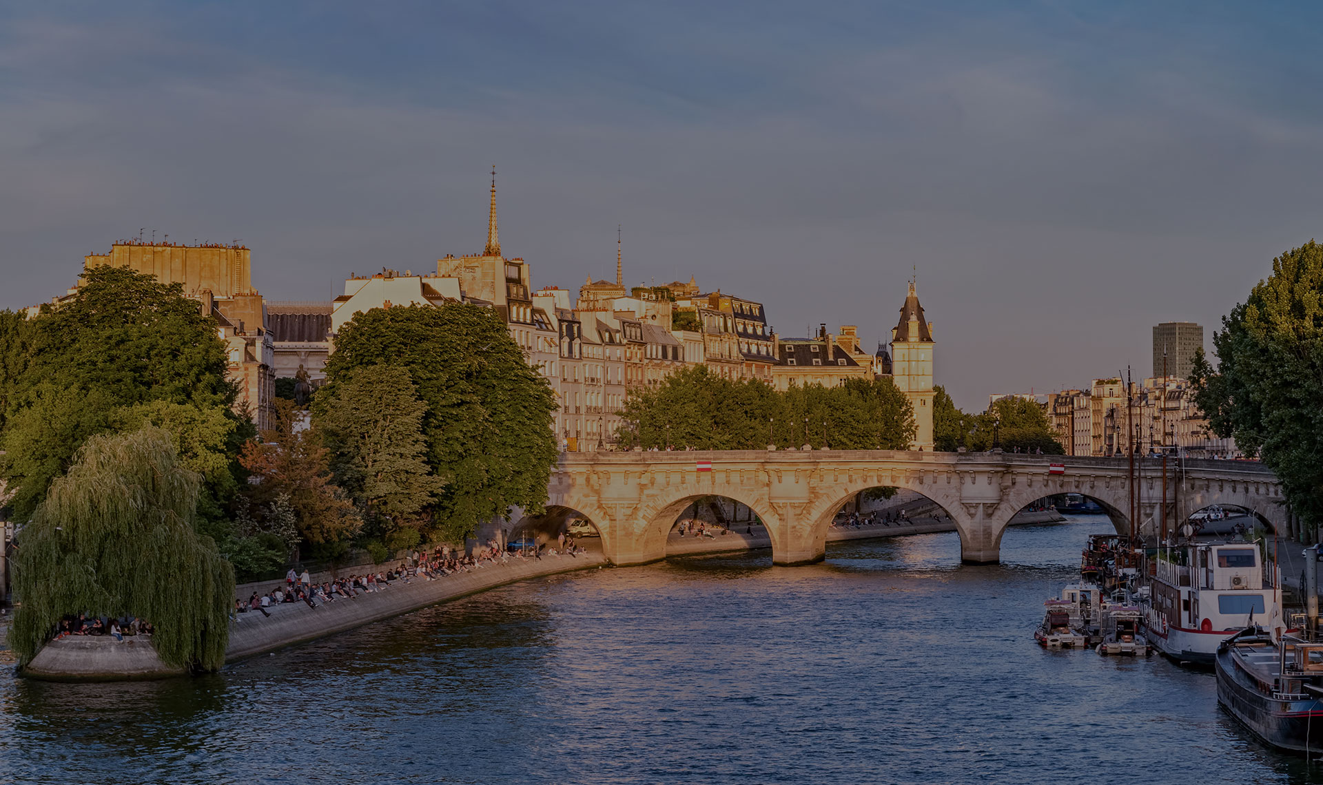 Bienvenu au Rive droite Paris